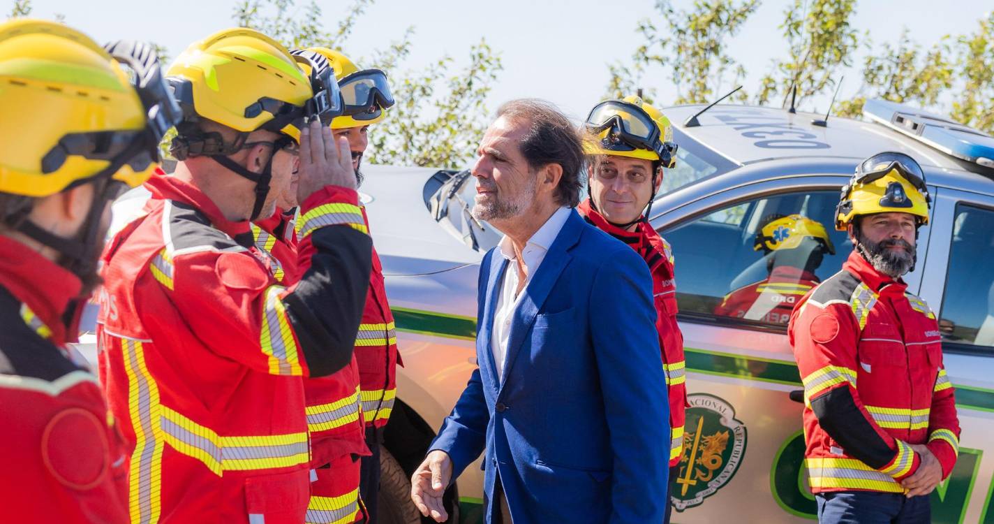 “Temos a funcionar os serviços mínimos”, diz Albuquerque