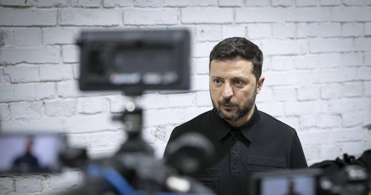 Ucrânia: Volodymyr Zelensky denuncia novos ataques russos no país