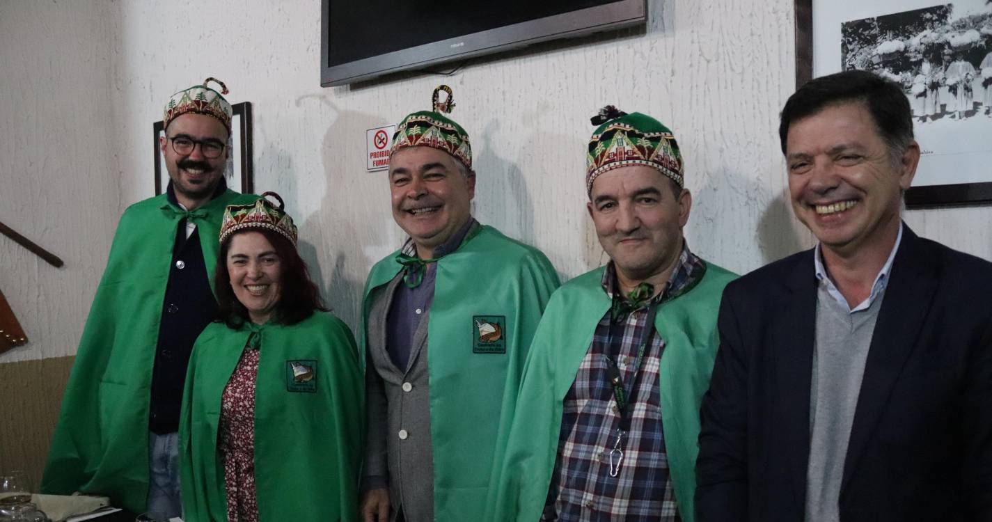 Confraria da Truta e da Sidra celebra encontro mensal e integra novos confrades