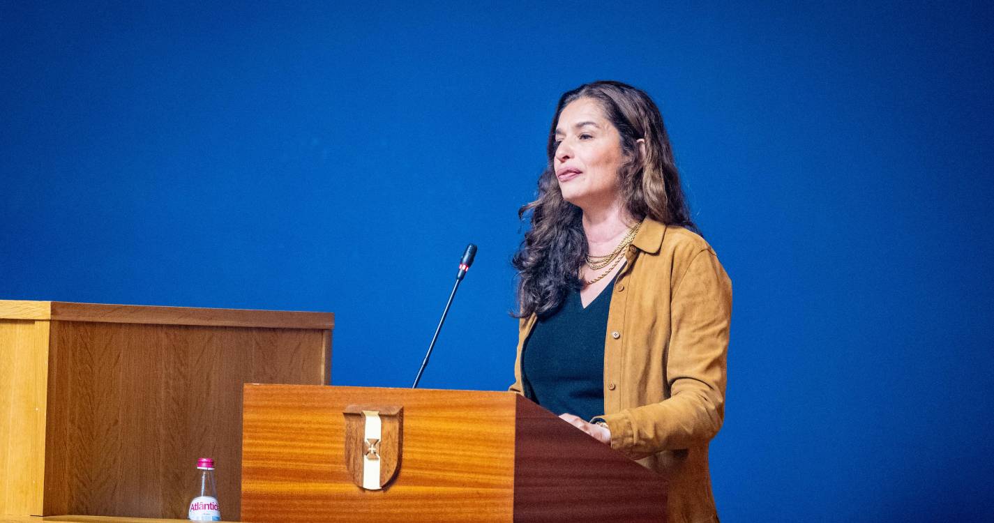 PS questiona ‘recuo’ do PSD para 50% de produtos nas máquinas automáticas