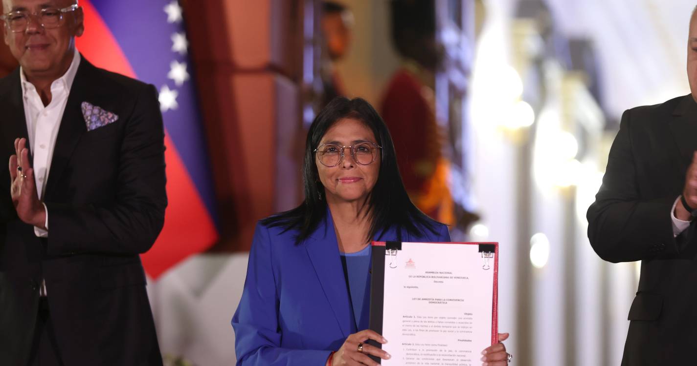 Venezuela: Portugal apoia levantamento de sanções da UE contra Delcy Rodríguez