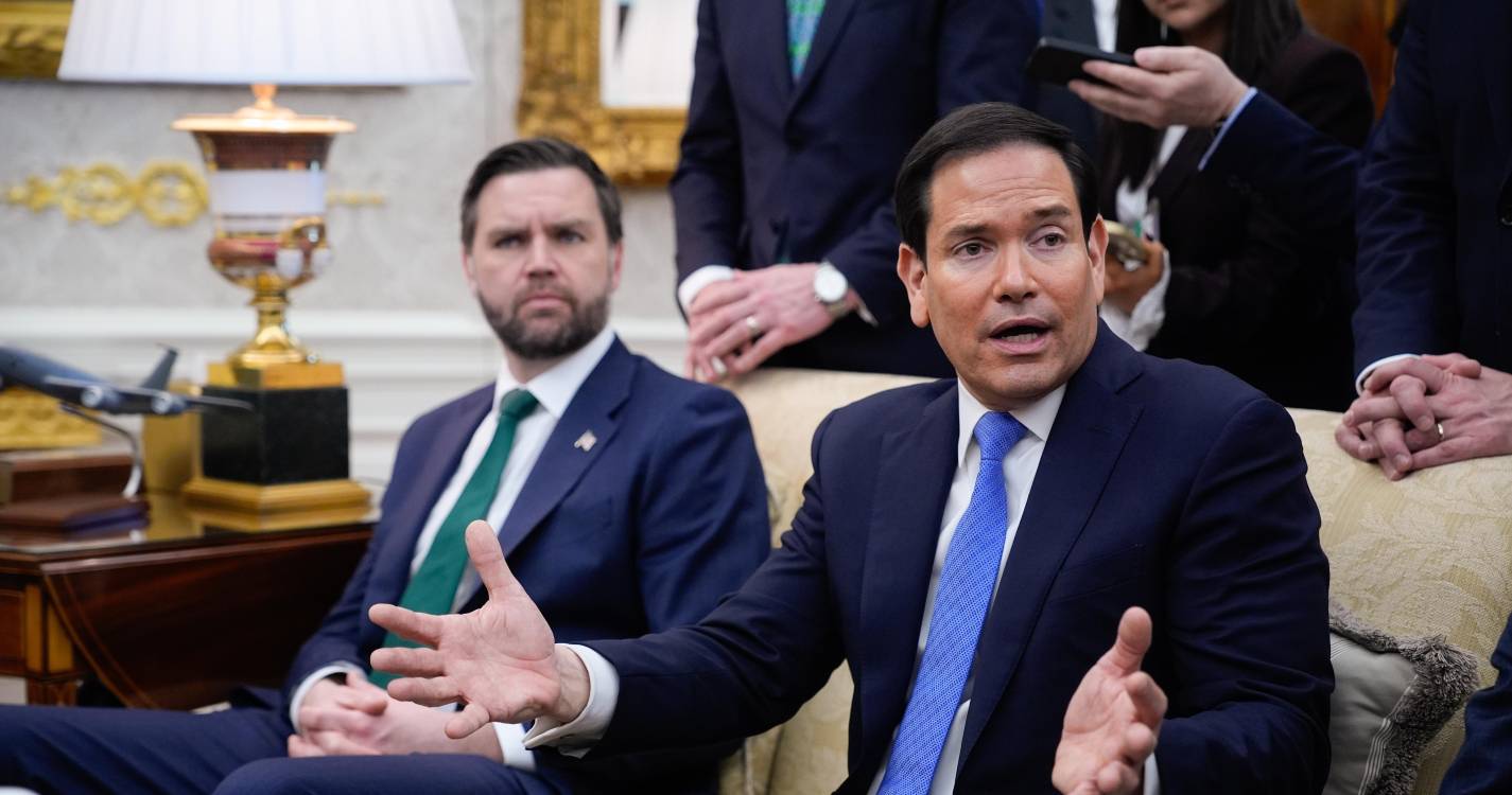 Irão: EUA aprovam vendas de armas de 13,8 mil ME ao Kuwait e Emirados