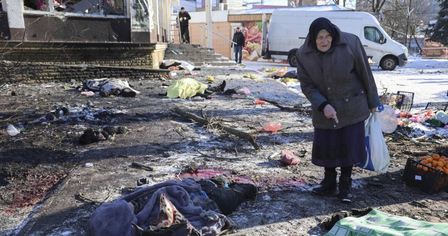 Moscovo acusa Kiev de “ato terrorista bárbaro” que fez pelo menos 25 mortos