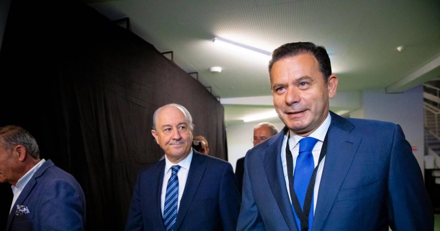 RTP aponta para vitória da AD