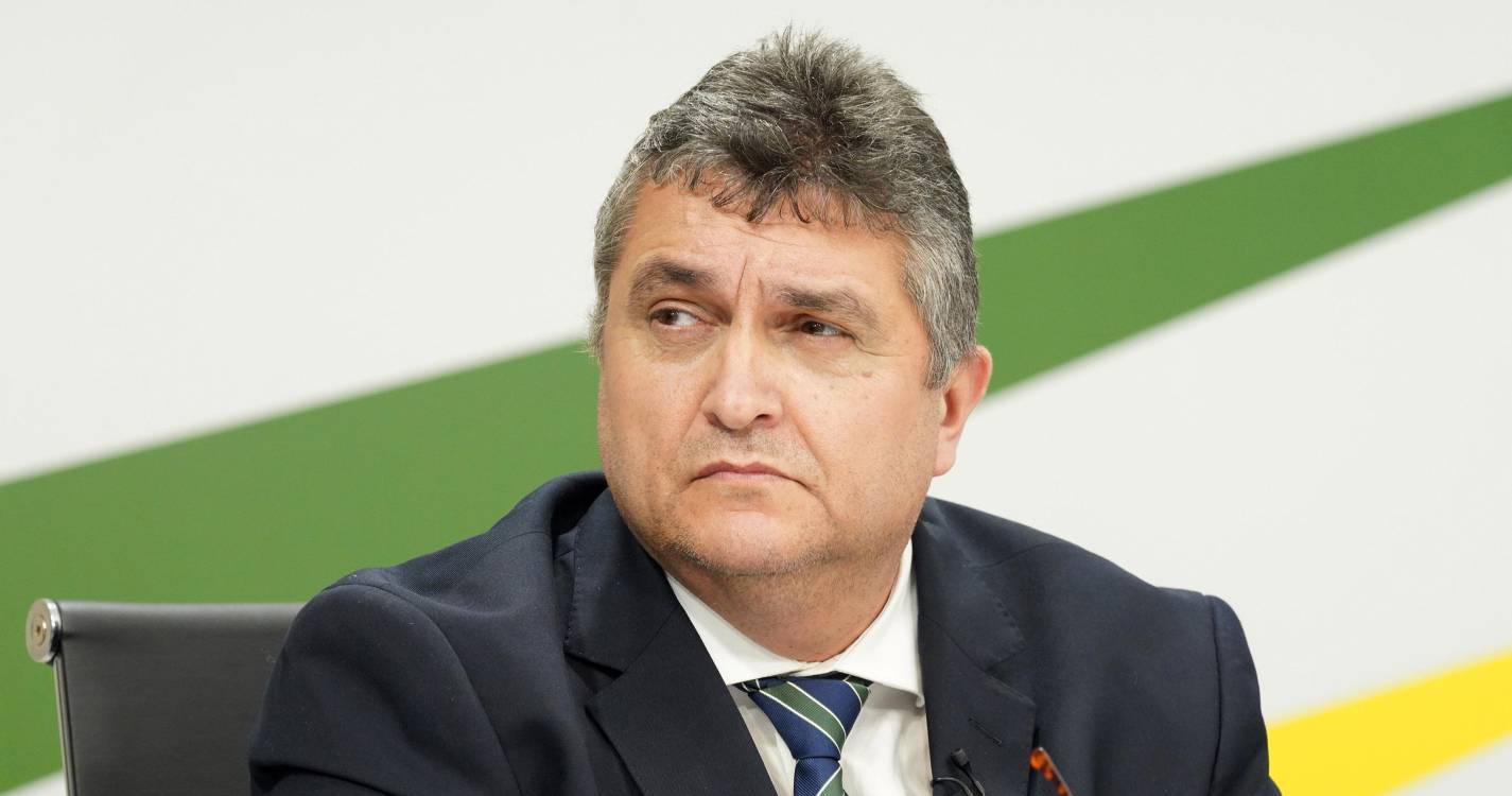 SIGA: ADN questiona Governo sobre impossibilidade de adquirir bilhetes pré-comprados