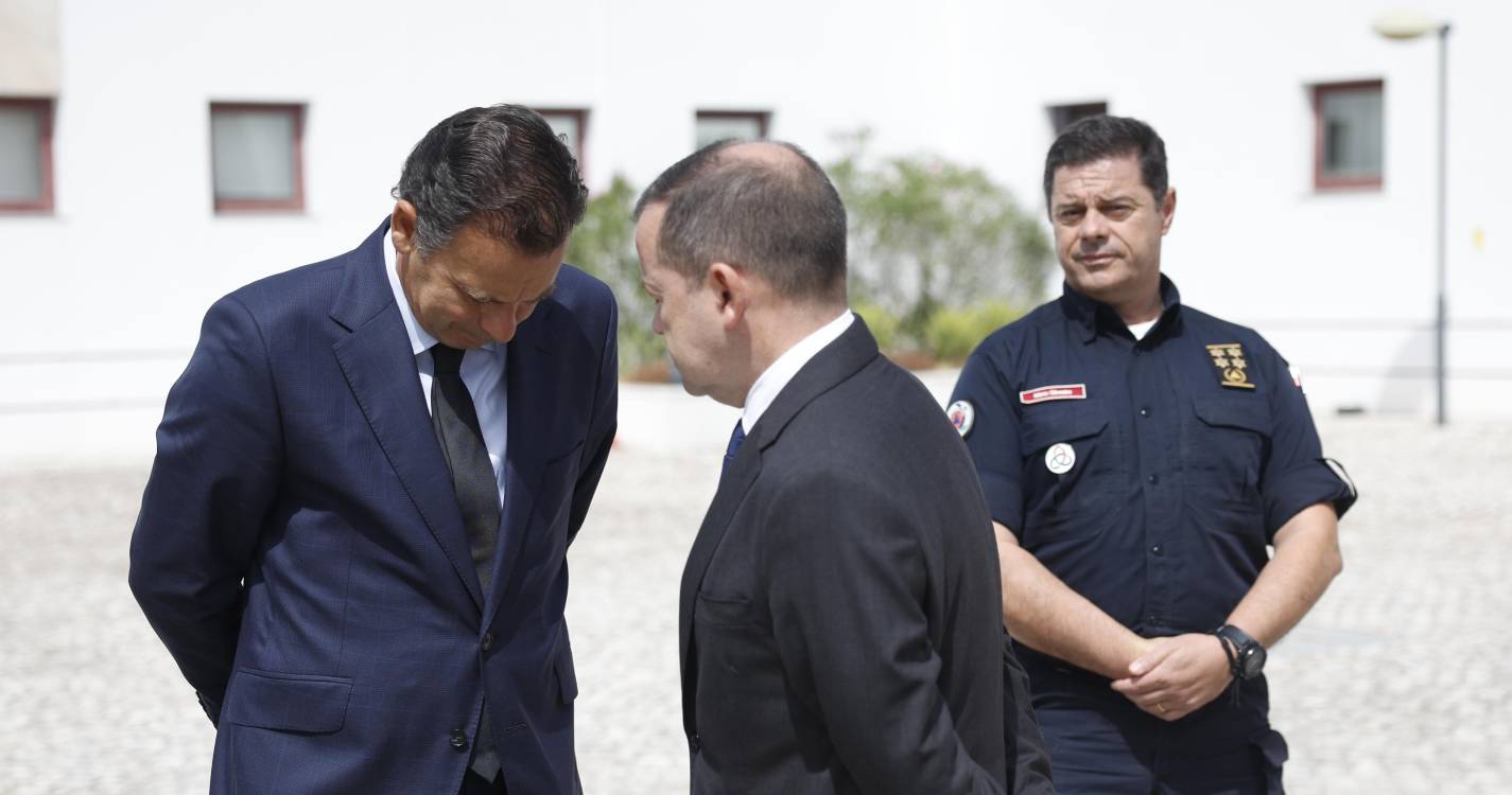 Secretário de Estado reconhece alguma descoordenação momentânea no combate aos incêndios