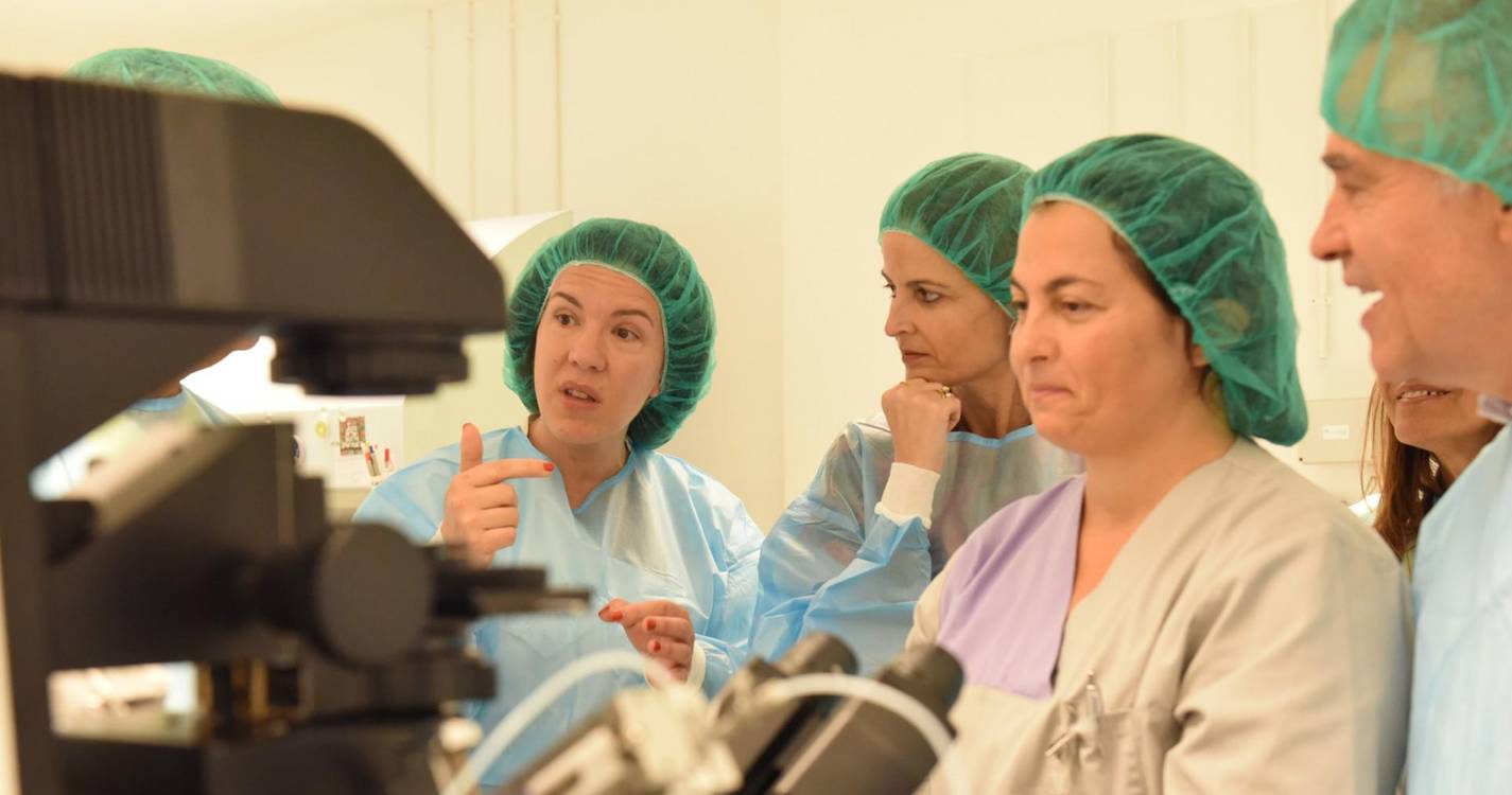 Micaela Fonseca de Freitas visitou instalações do Centro de Medicina da Reprodução