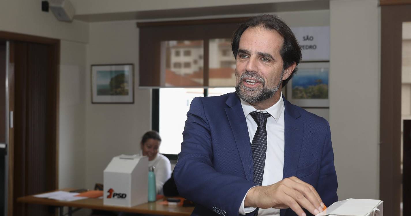 Mais de dois mil militantes do PSD-M reelegeram Miguel Albuquerque