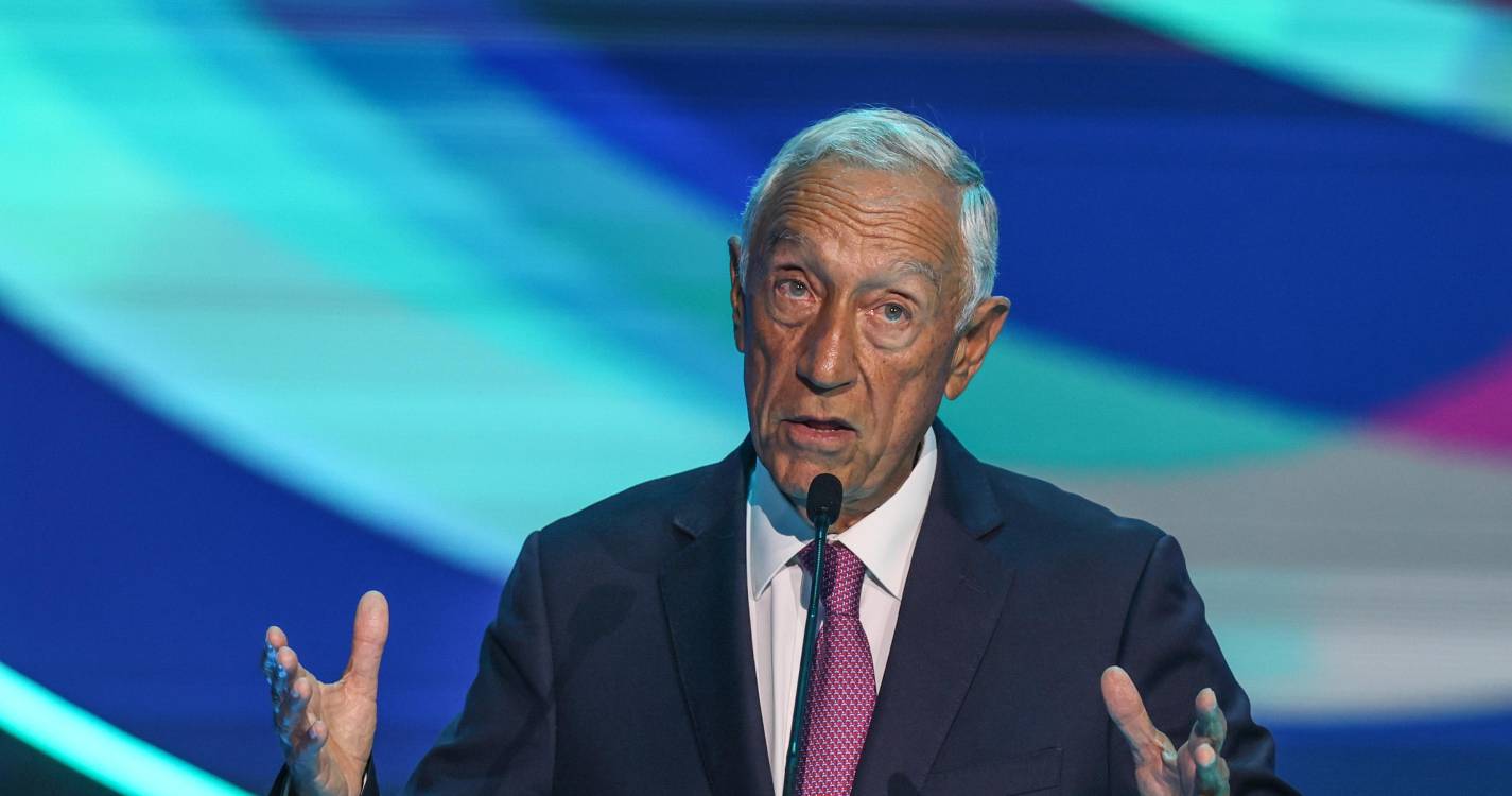 Marcelo insiste na necessidade de facilitar voto dos emigrantes num país “digital”