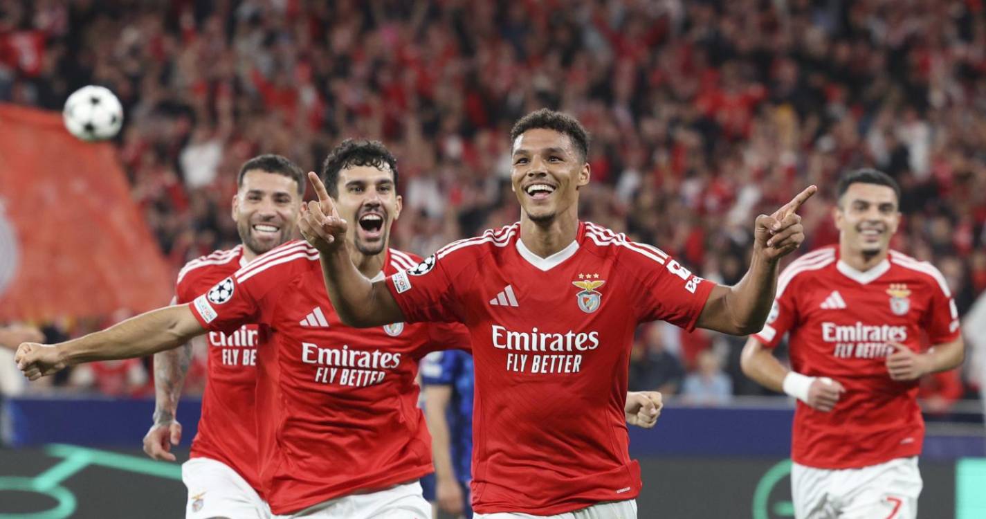 Benfica goleia Atlético de Madrid na Luz