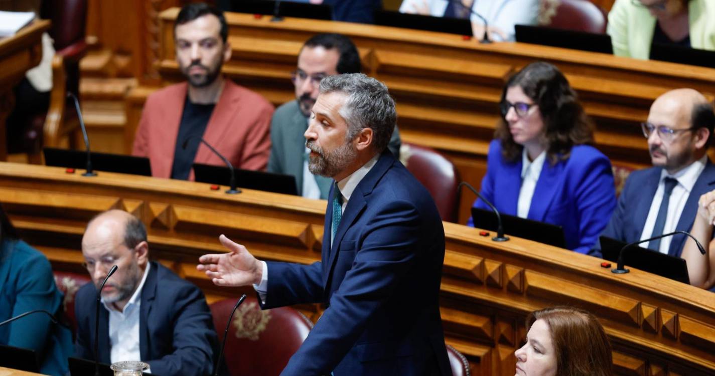 Estado da nação: Pedro Nuno desafia Montenegro para repensar com o PS a estratégia do IRC