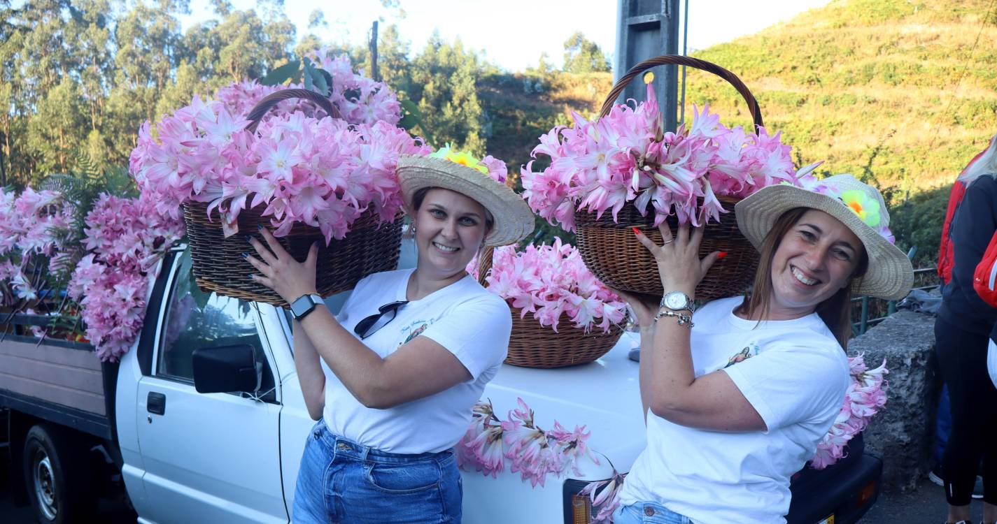 Apanha das Açucenas voltou a animar o Campanário