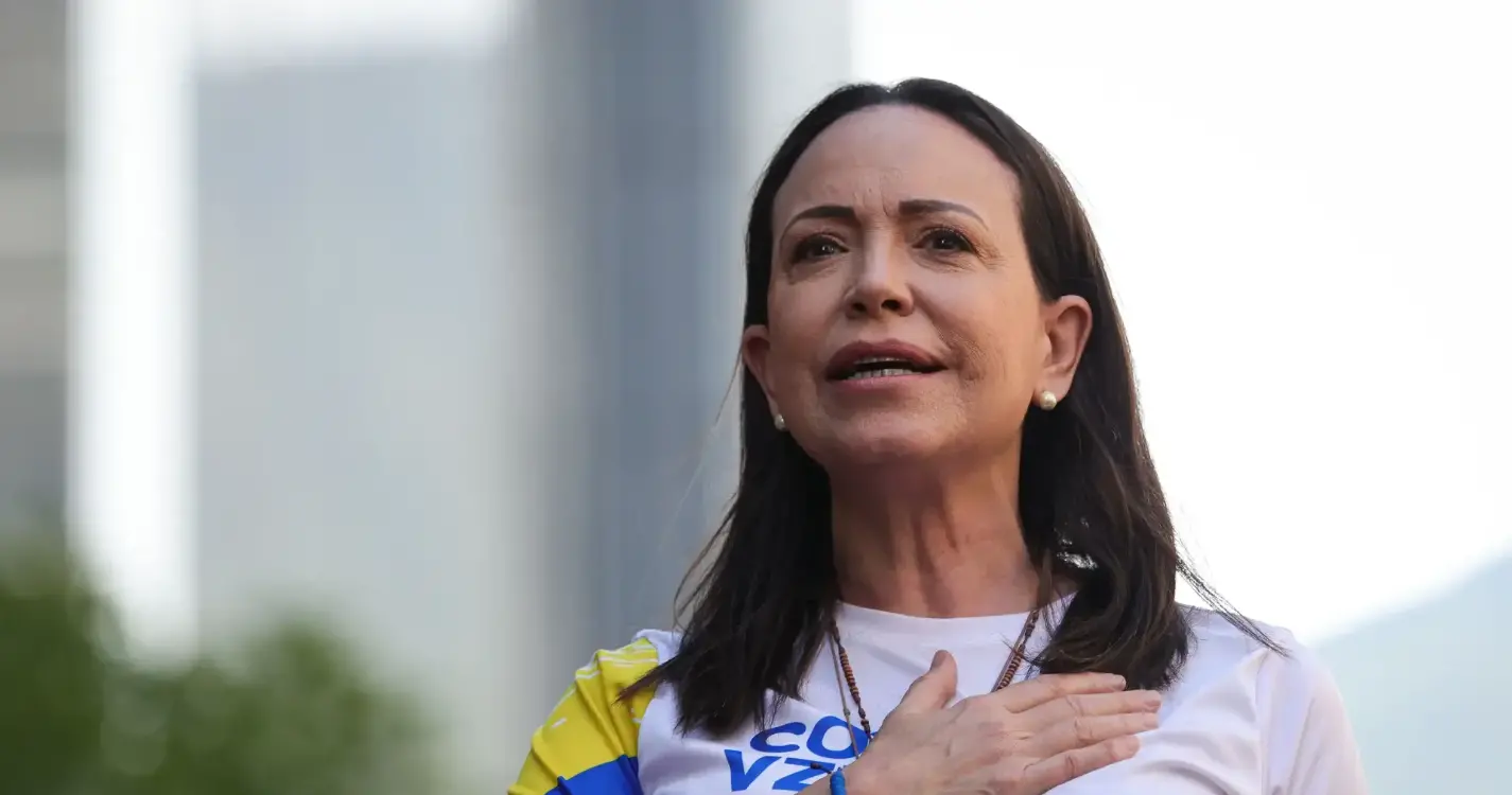 Venezuela: María Corina Machado quer eleições o “mais rapidamente possível”