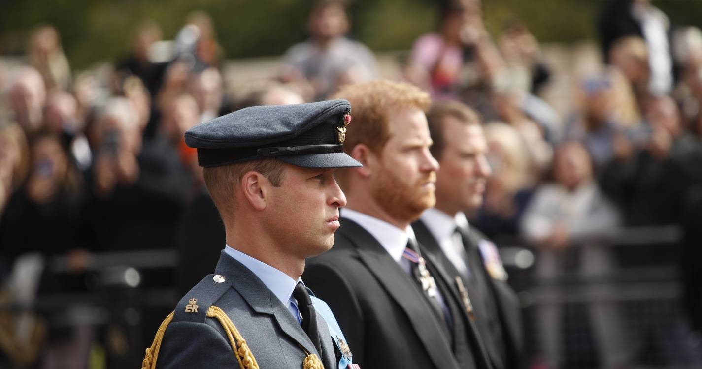 Óbito/Diogo Jota: Príncipe William envia condolências à família e amigos do futebolista