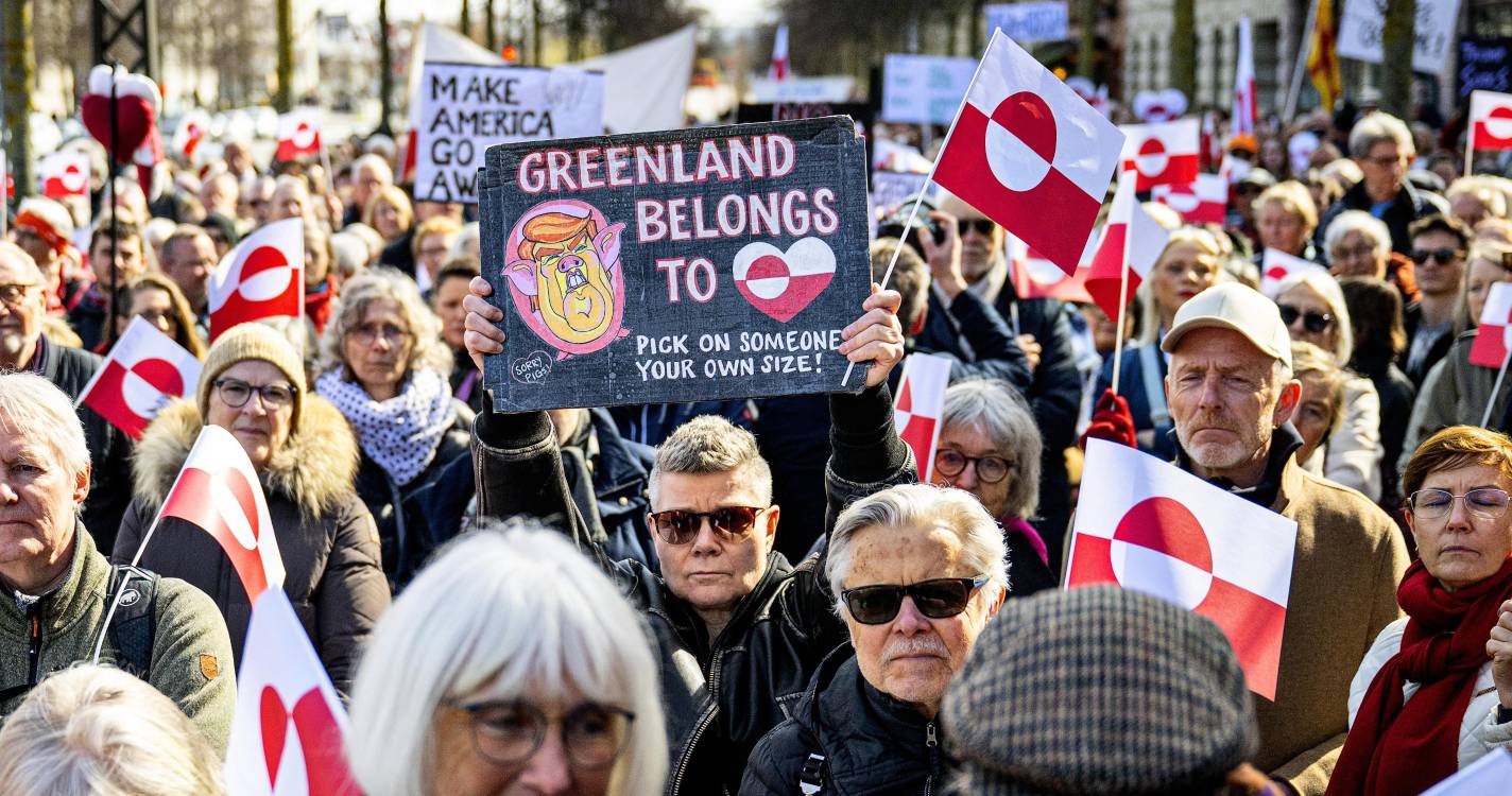Milhares manifestam-se na Dinamarca contra pretensão de Trump sobre Gronelândia