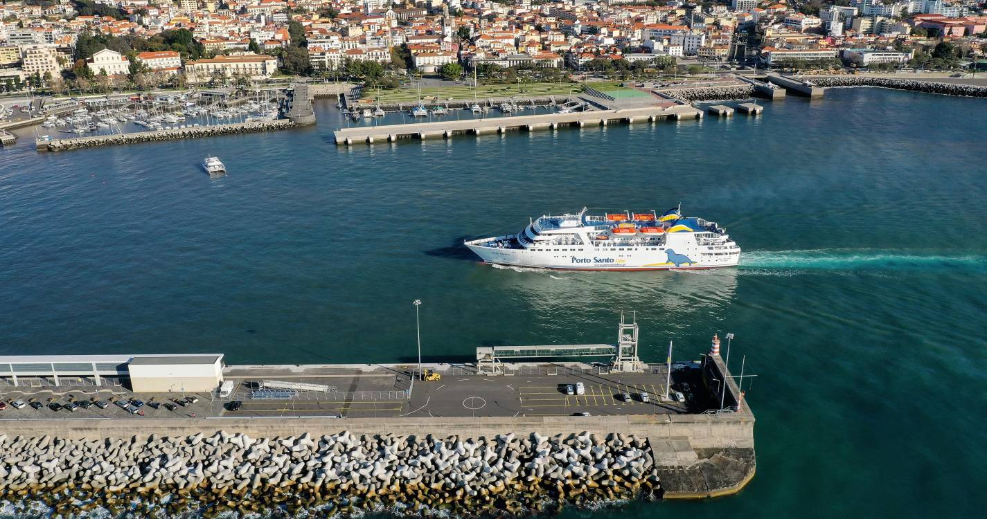 Porto Santo Line cancela viagens do Lobo Marinho de 7 e 8 de março