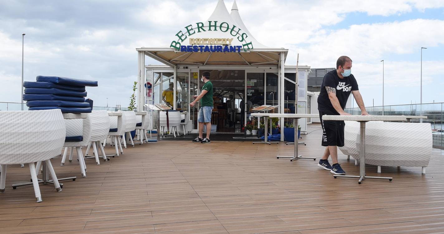 Curto-circuito provoca incêndio em restaurante no Funchal