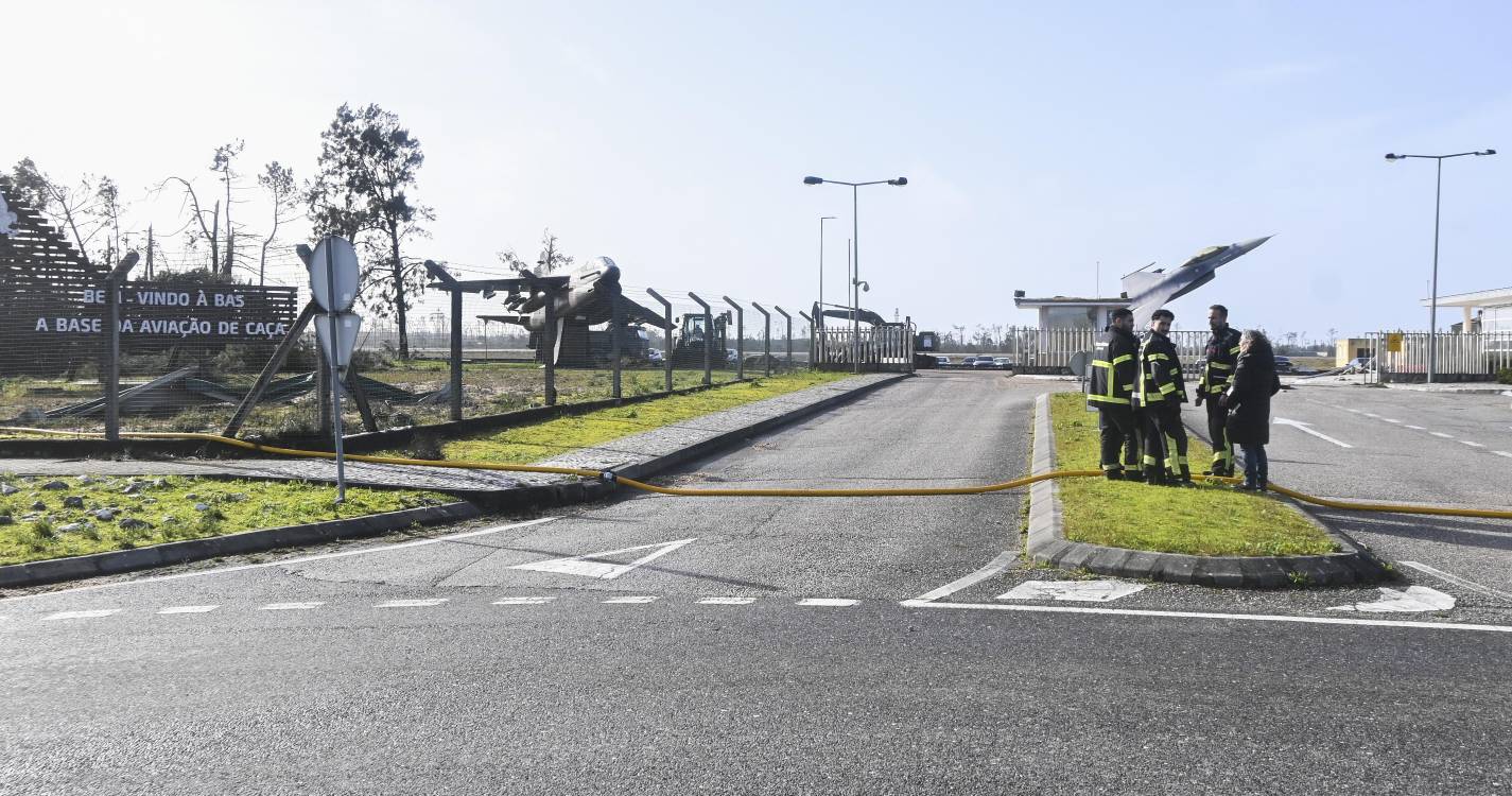 Mau tempo: DGS alerta para cuidados com água e alimentos após tempestade Kristin