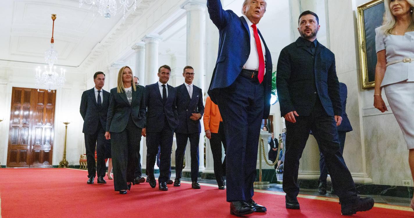 Ucrânia: Macron, Zelensky e líderes europeus falam com Trump na quinta-feira