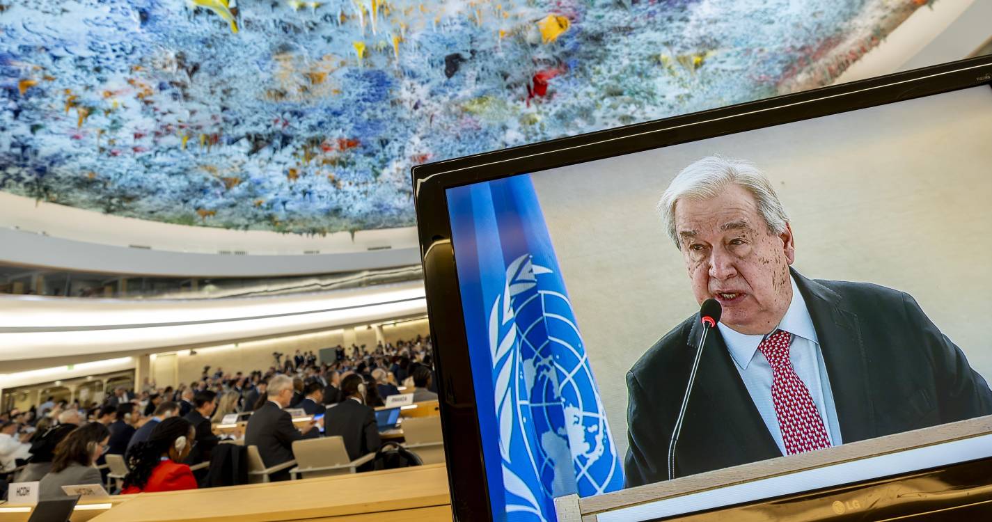 António Guterres denuncia que direitos humanos estão a ser asfixiados