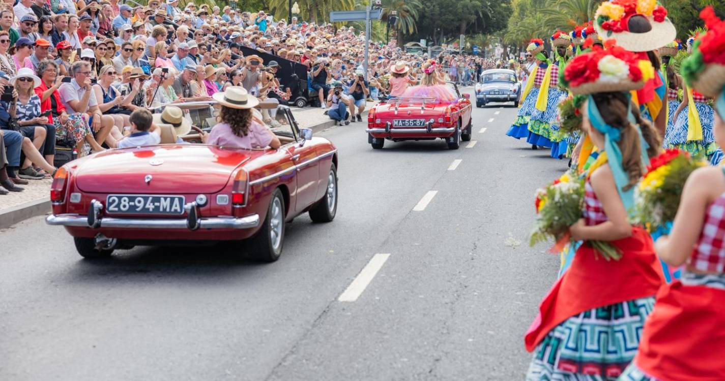 Veja algumas das imagens do ‘Madeira Flower Classic Auto Parade’