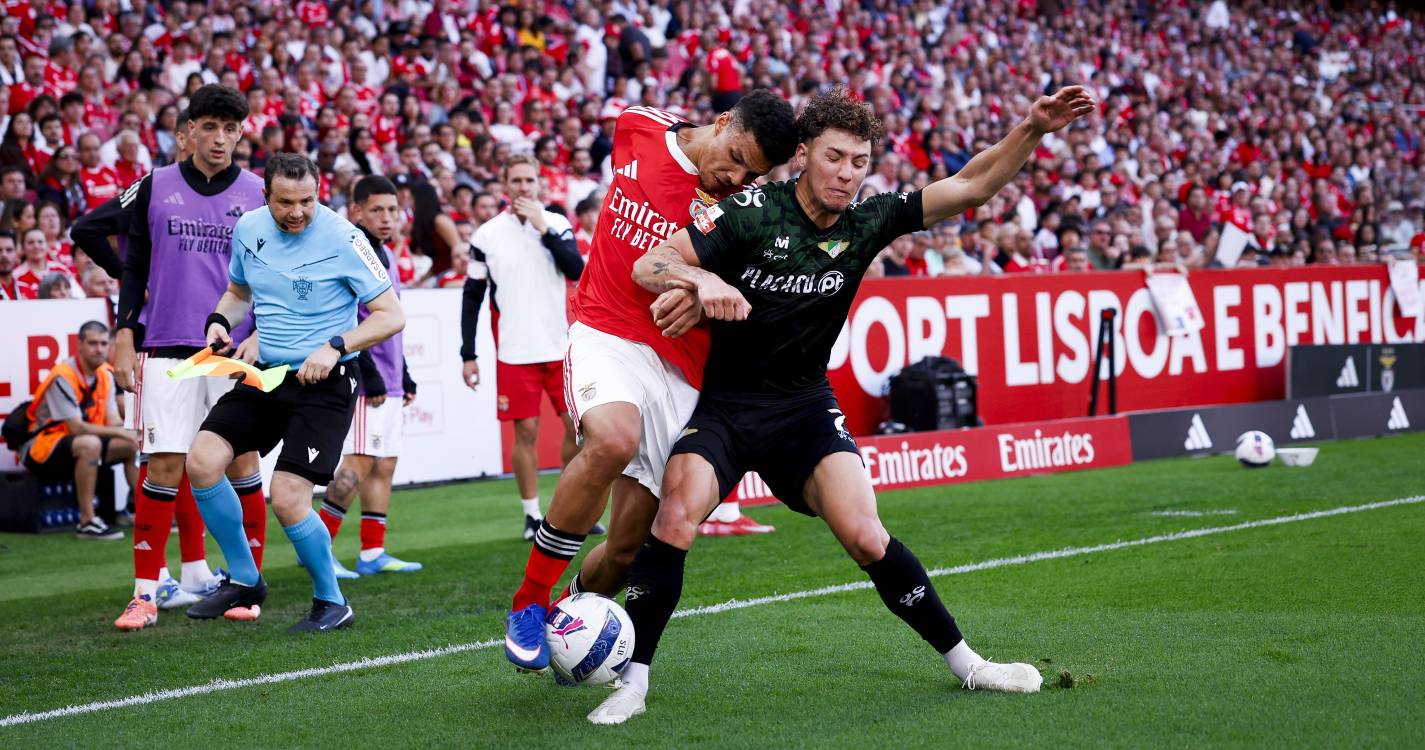 I Liga: Benfica vence Moreirense e reforça segundo lugar provisório