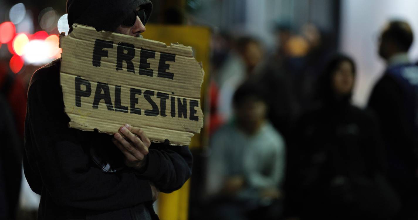 Membros da nova flotilha que rumava para Gaza foram detidos por Israel