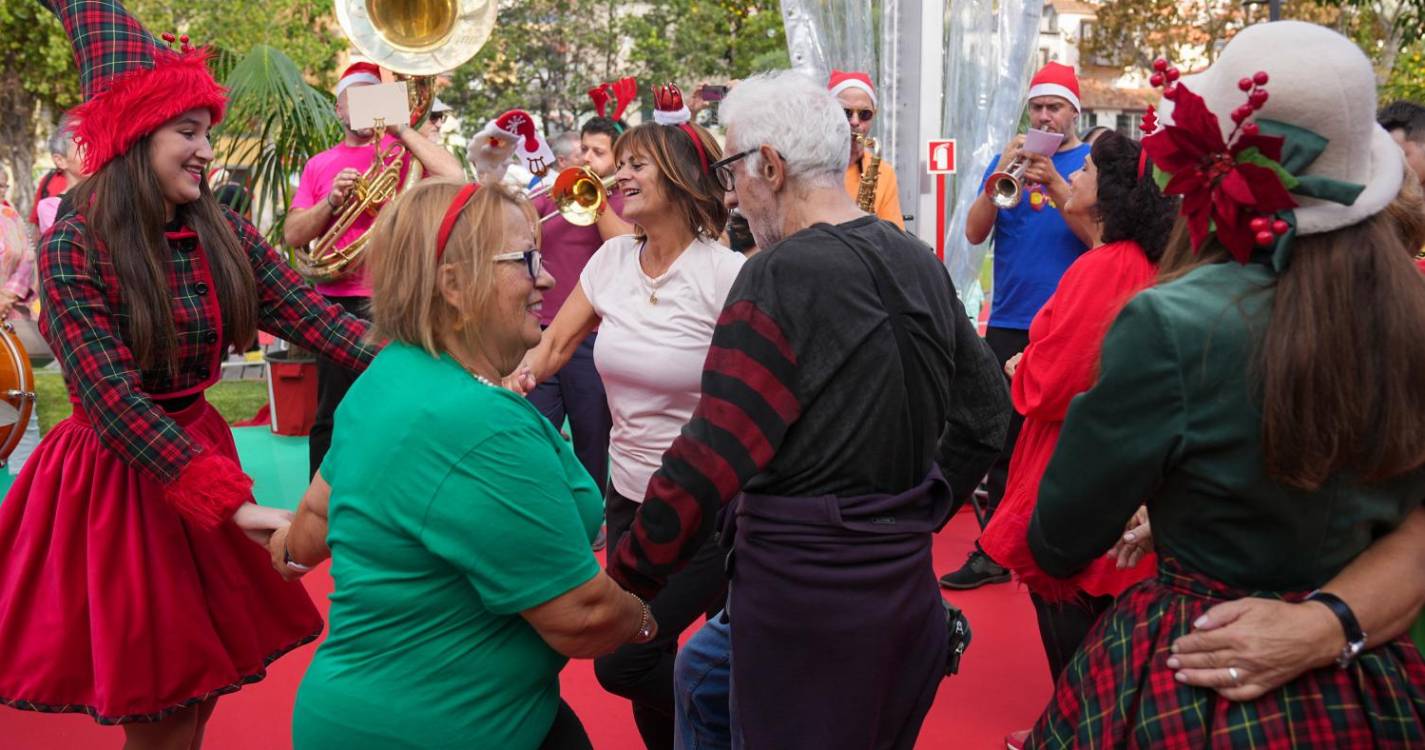 Pista de gelo já abriu e oferece adrenalina a miúdos e graúdos