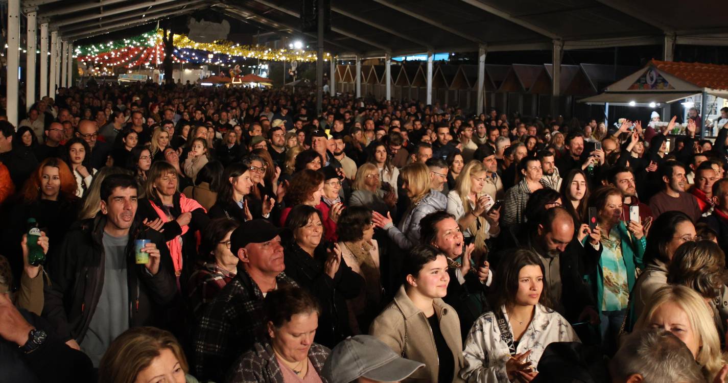 Toy não ficará toda a noite, mas já canta em Santana