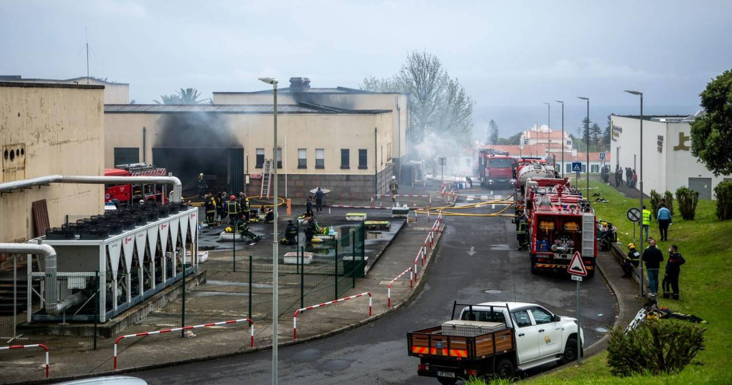 Hospital de Ponta Delgada abre processo de averiguações para apurar causas do incêndio