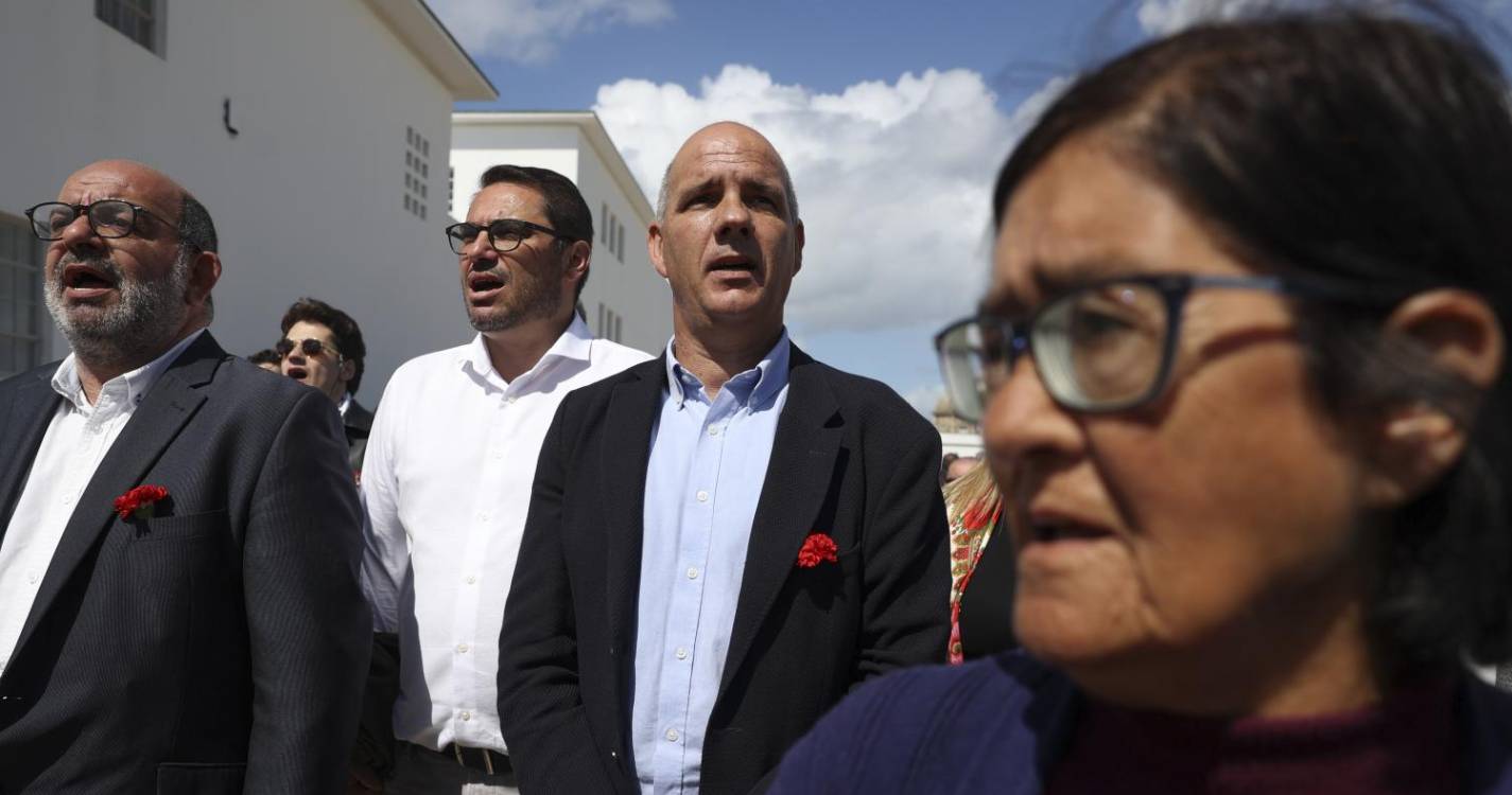 Raimundo pede mobilização no 1.º de Maio para mostrar que Governo “não tem mãos livres”