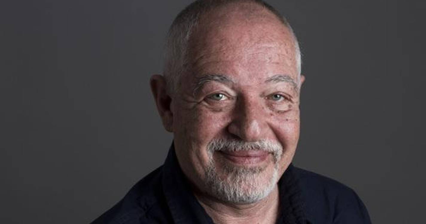 Filipe Crawford marca presença na Feira do Livro do Funchal com teatro e poesia