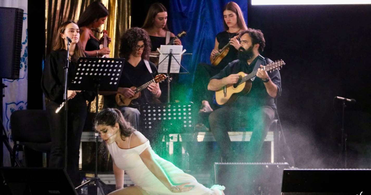 DancEn?gma marca abertura da Semana Regional das Artes no Jardim Municipal