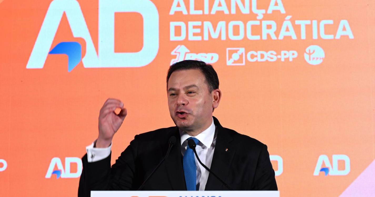 Líder do PSD apela ao voto dos desiludidos com PS e diz que AD não é “movimento político ressabiado”