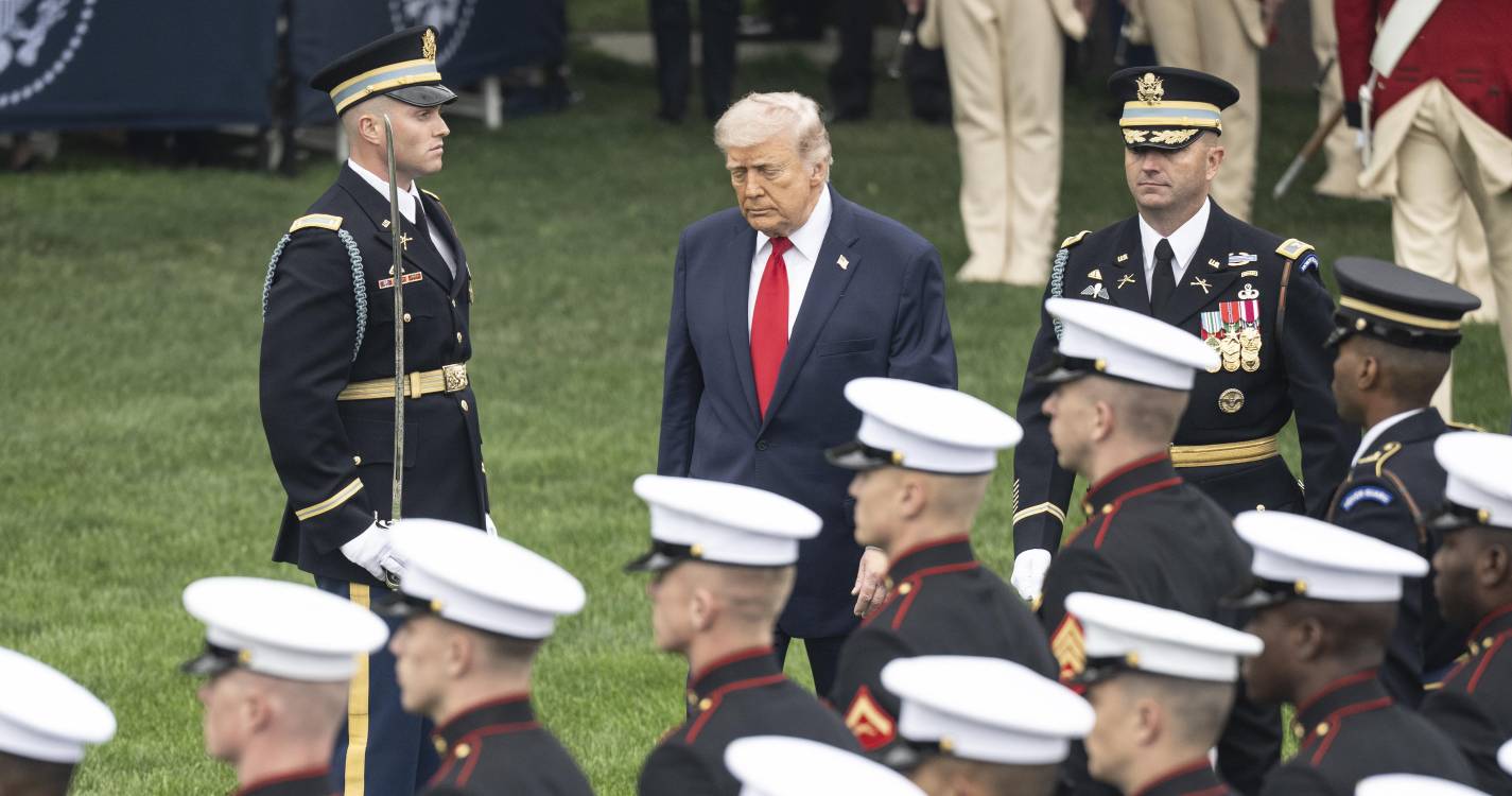 Congresso dos EUA deve votar hoje limitações aos poderes de guerra de Trump