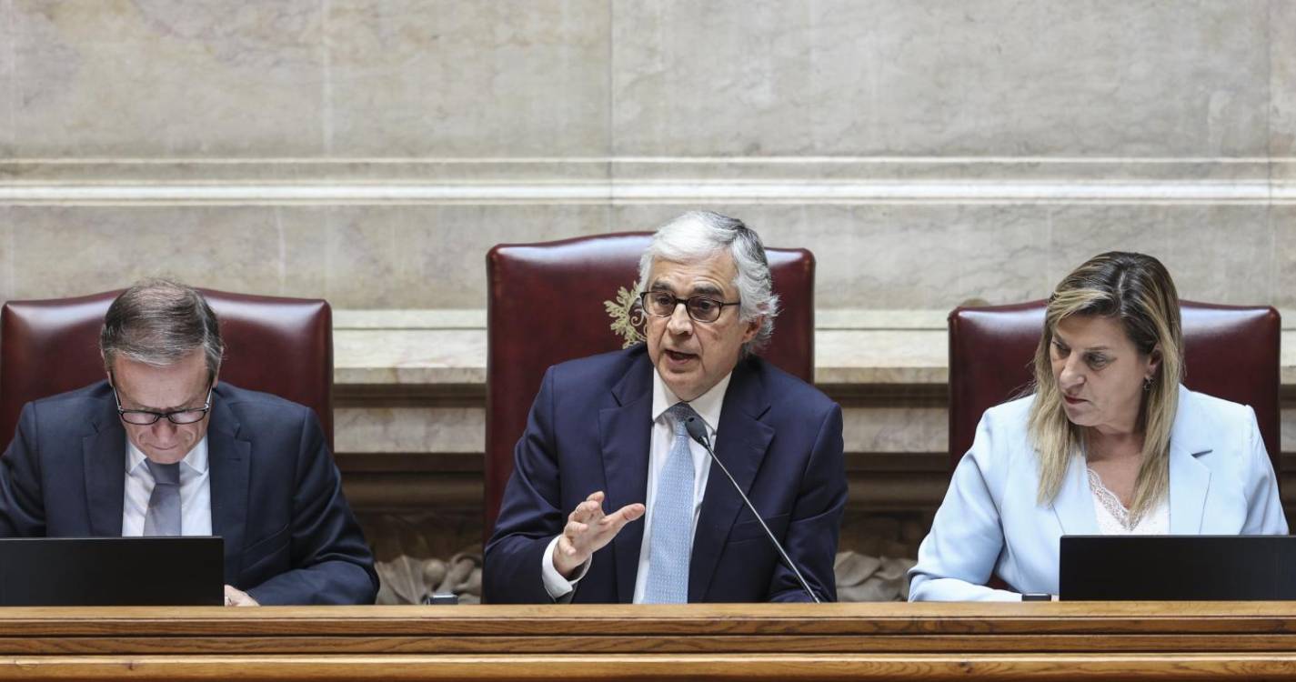 PS, BE e Livre recusam proposta de Aguiar-Branco