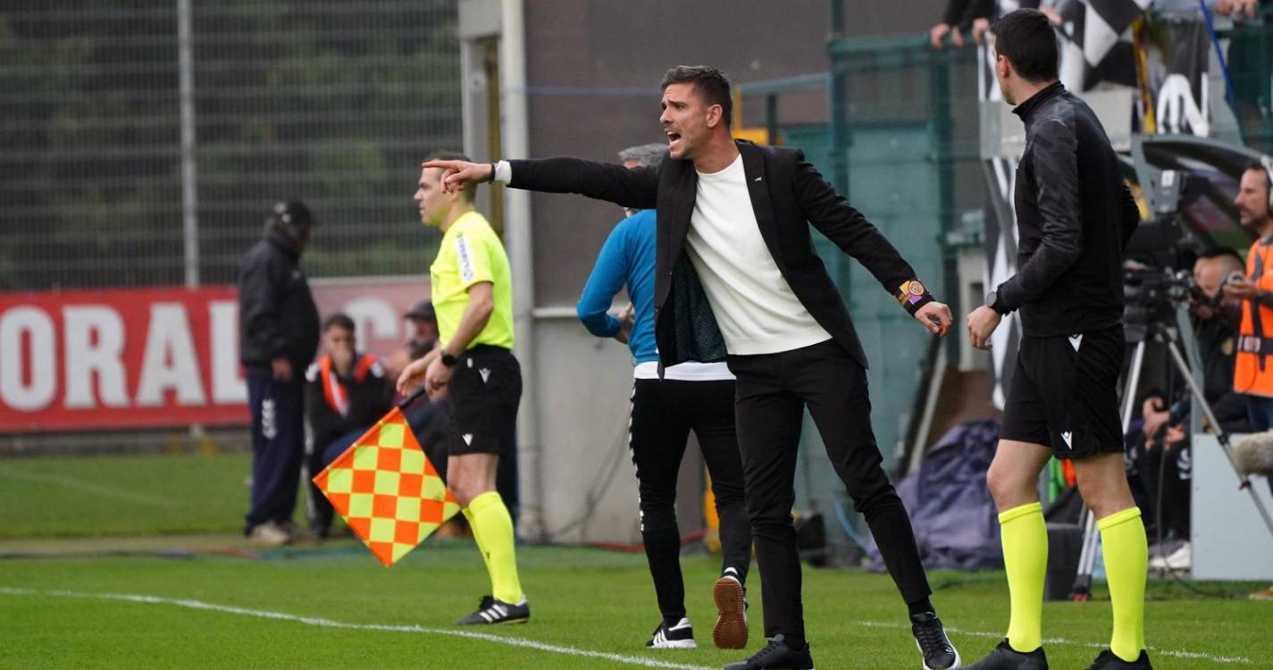 Nacional com uma alteração no ‘onze’ para defrontar o AVS