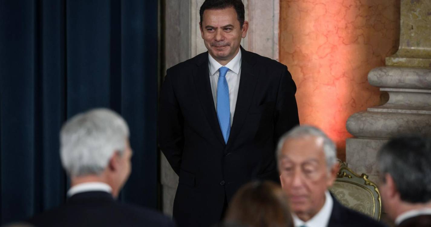 Montenegro promete programa de emergência na saúde até junho e diálogo parlamentar sobre corrupção