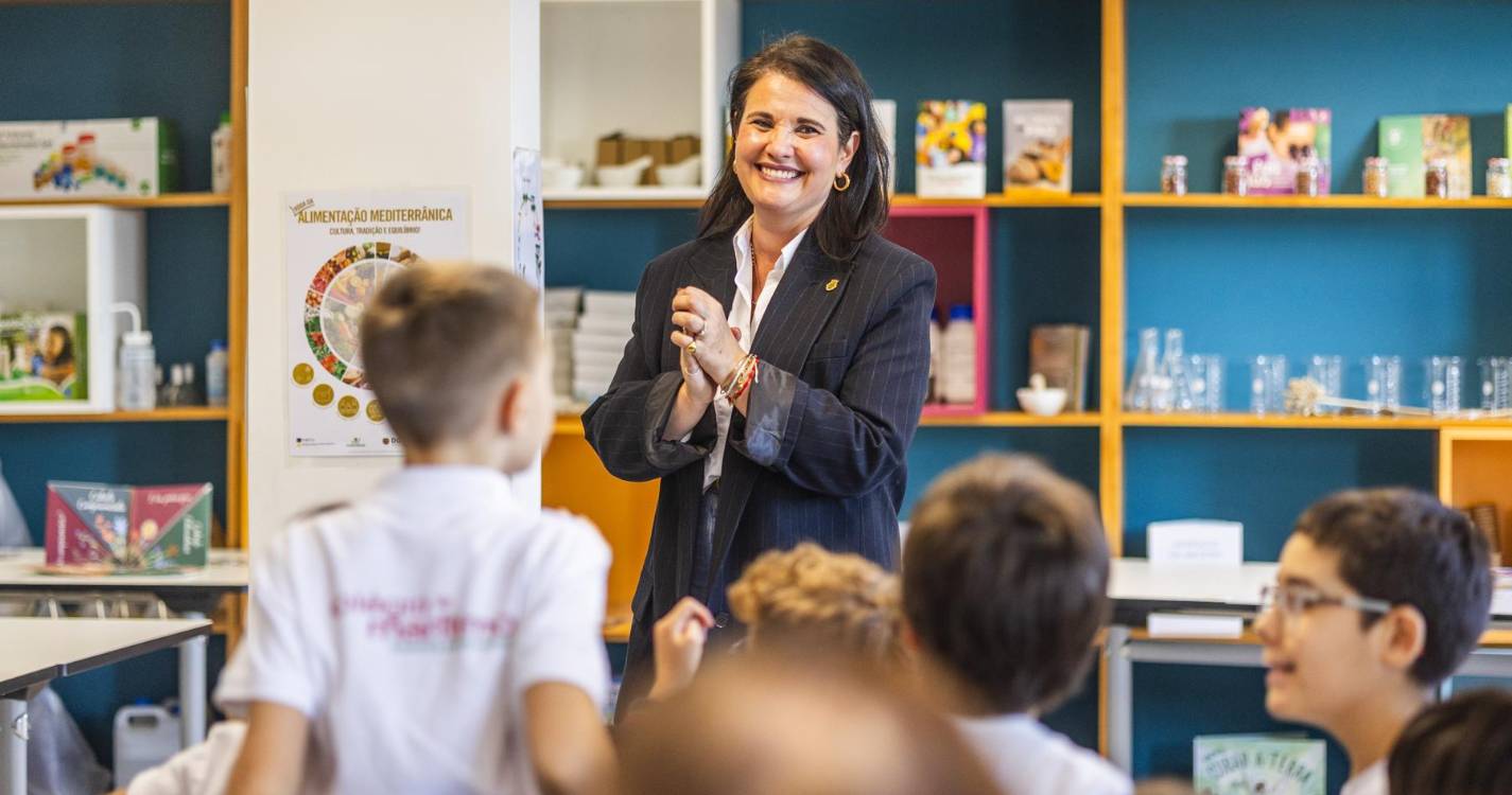 Funchal antecipa celebrações do Dia Internacional das Cidades Educadoras com iniciativa intergeracional no FUNLAB