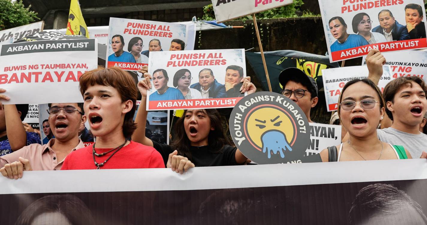 Estudantes das Filipinas manifestaram-se contra casos de corrupção no país