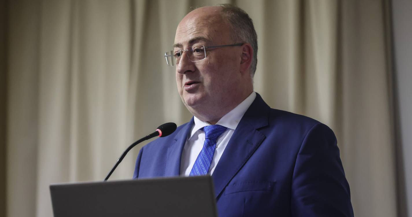 Ministro da Agricultura diz que desconto no gasóleo é solução mais rápida