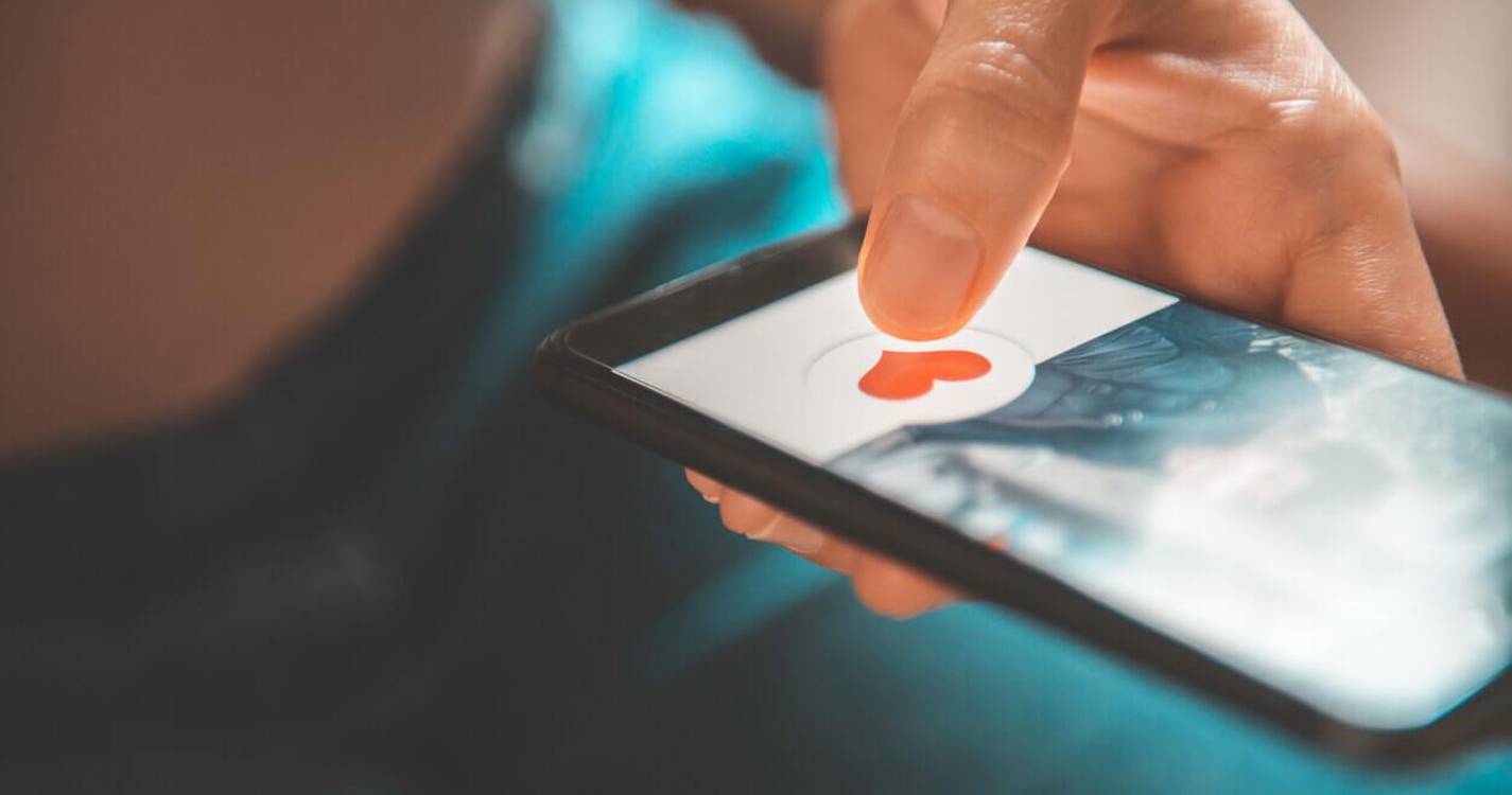 Como as apps de namoro estão matando o romance e o que fazer agora