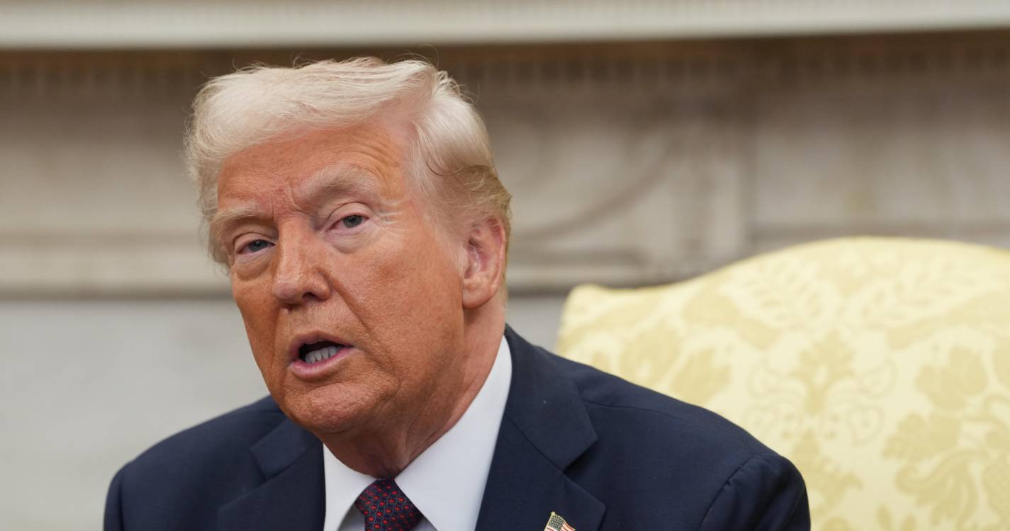 Ucrânia: Trump confia que Putin “manterá palavra” se houver acordo para paz