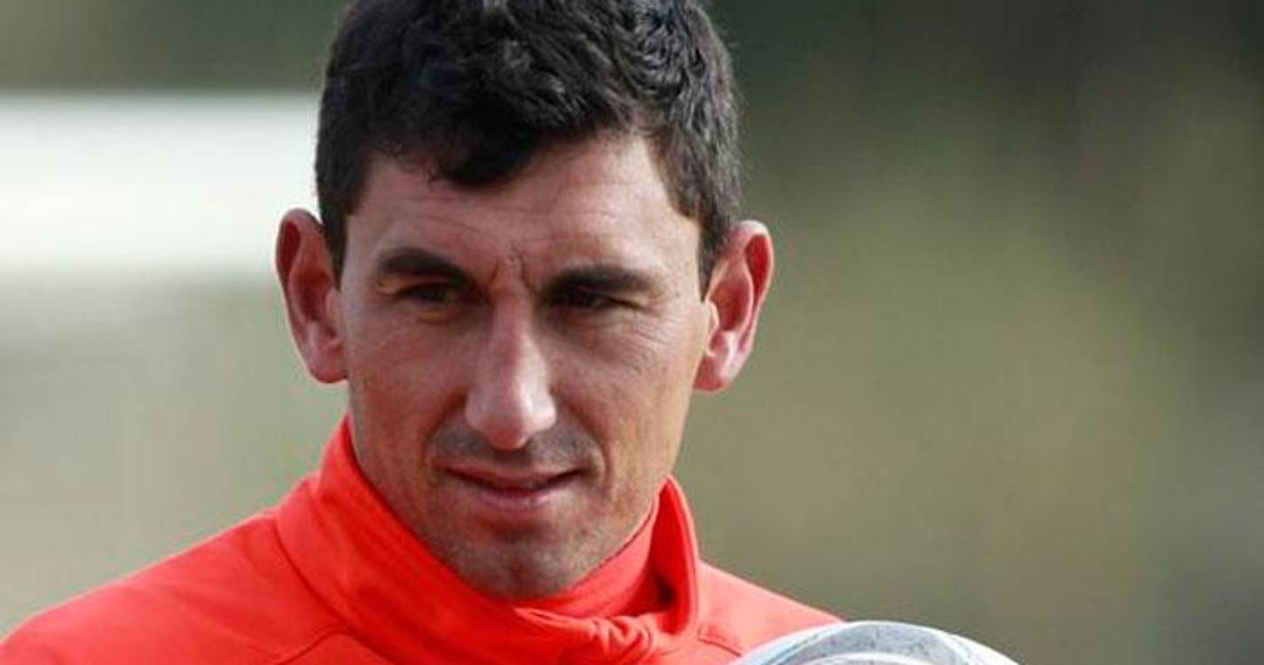 Ex-futebolista João Tomás confirma em doutoramento dificuldades da transição para sénior