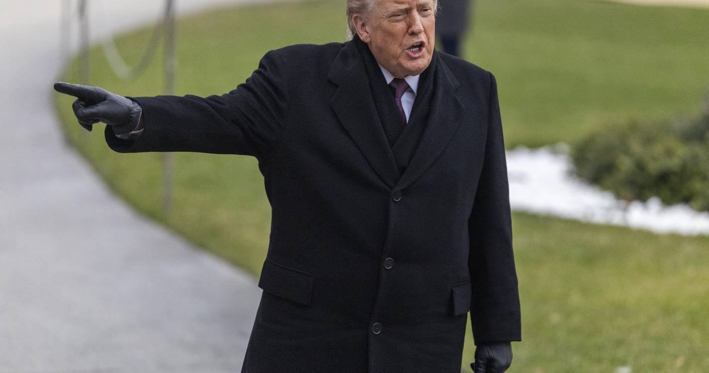 Trump diz que Venezuela retirou direitos petrolíferos aos EUA e quer recuperá-los