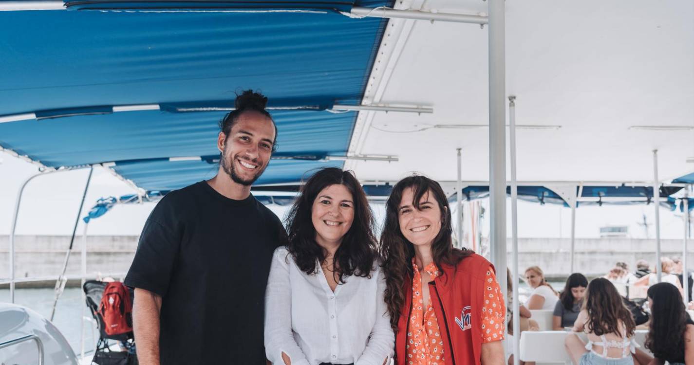 Nómadas digitais e VMT Madeira ofereceram um passeio de catamarã à ACREDITAR