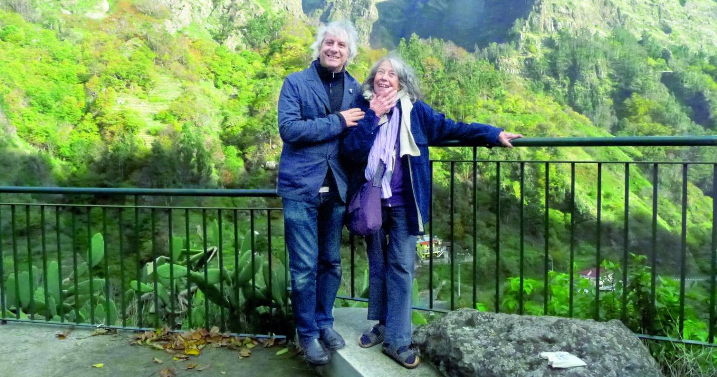 Casa e jardim de Lourdes Castro deviam ser preservados como “a sua última obra”