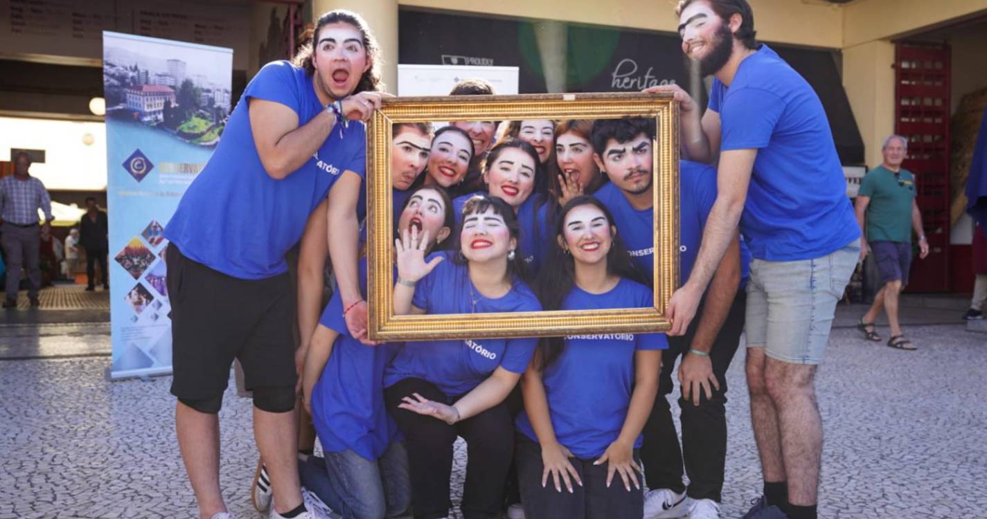 Artes invadem hoje a cidade do Funchal (com fotos)