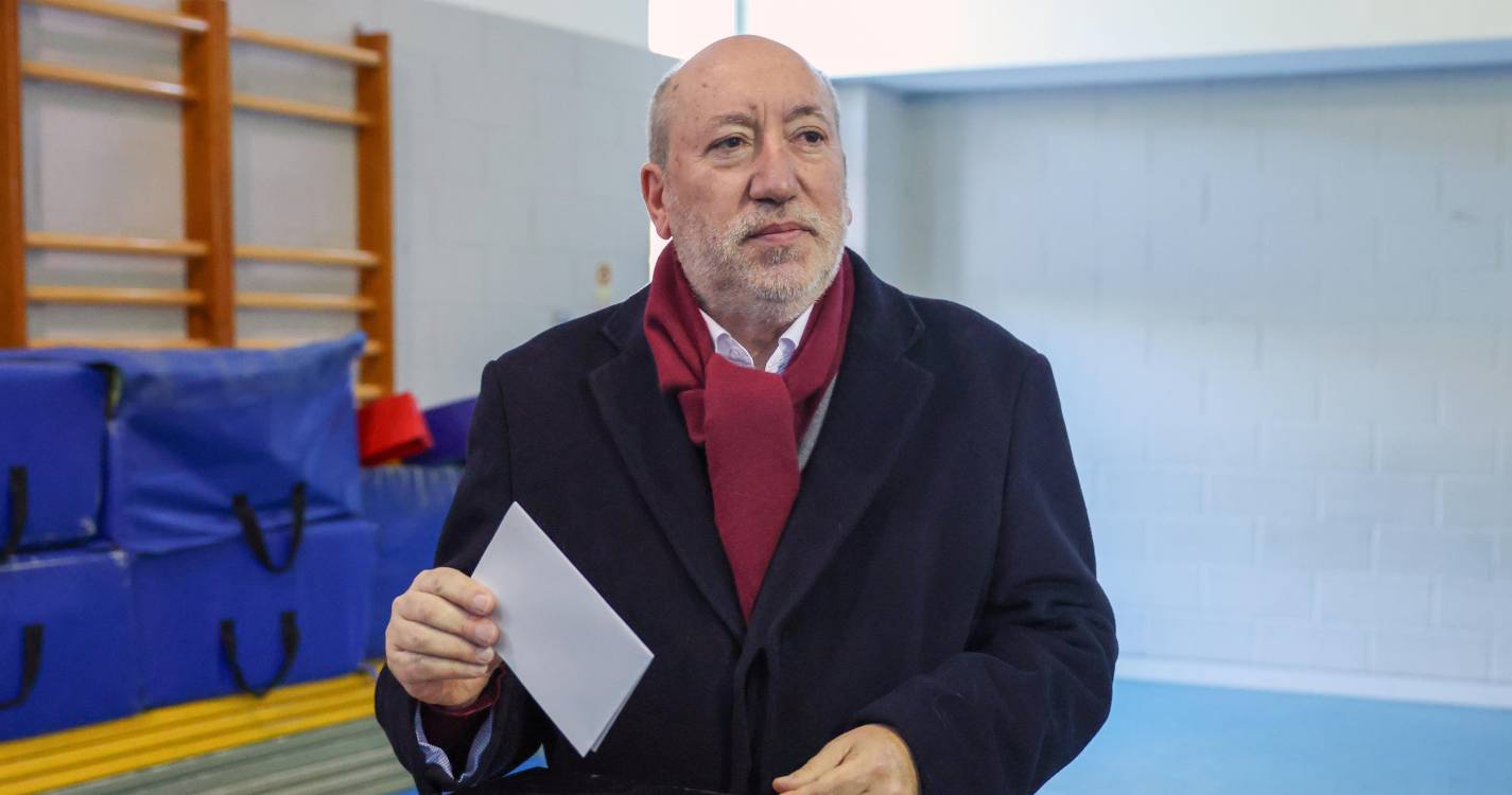 António Filipe pede que portugueses “honrem direito de votar”