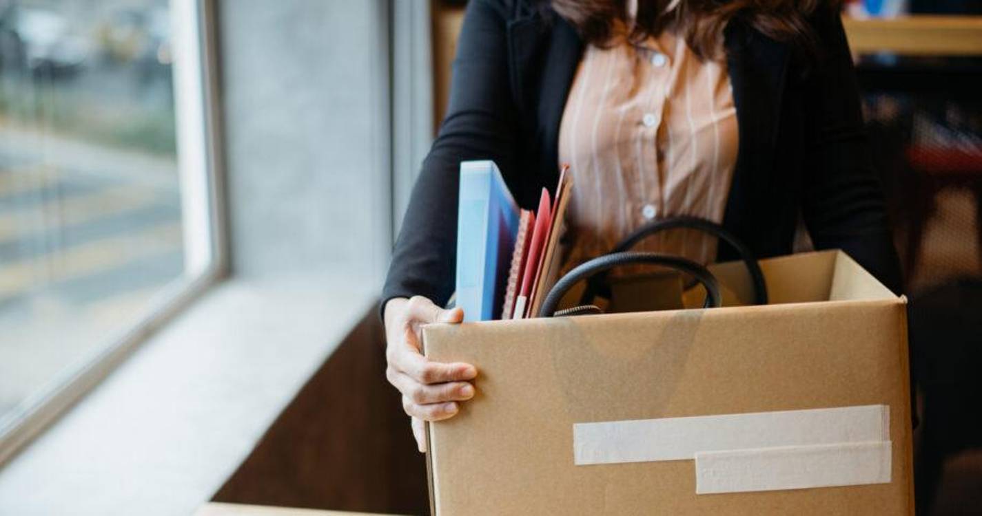 Número de empresas em ‘lay-off’ volta a atingir máximos em fevereiro